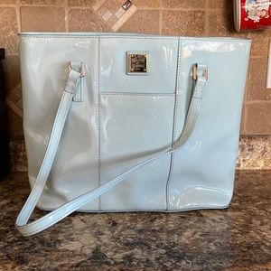 DB purse Excellent condition. Thin mark on front very faint only seen up close